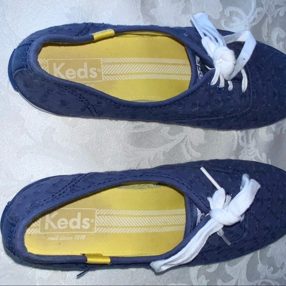 Keds Blue Eyelet Sneakers Casual Stylish Size 8.5 - Picture 11 of 14